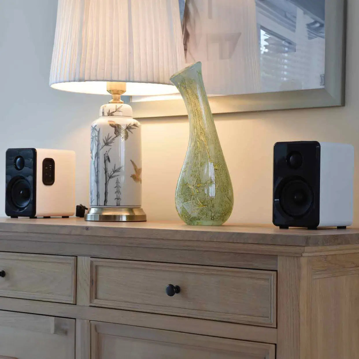 Active Bluetooth Bookshelf Speakers Active Bluetooth Bookshelf Speaker