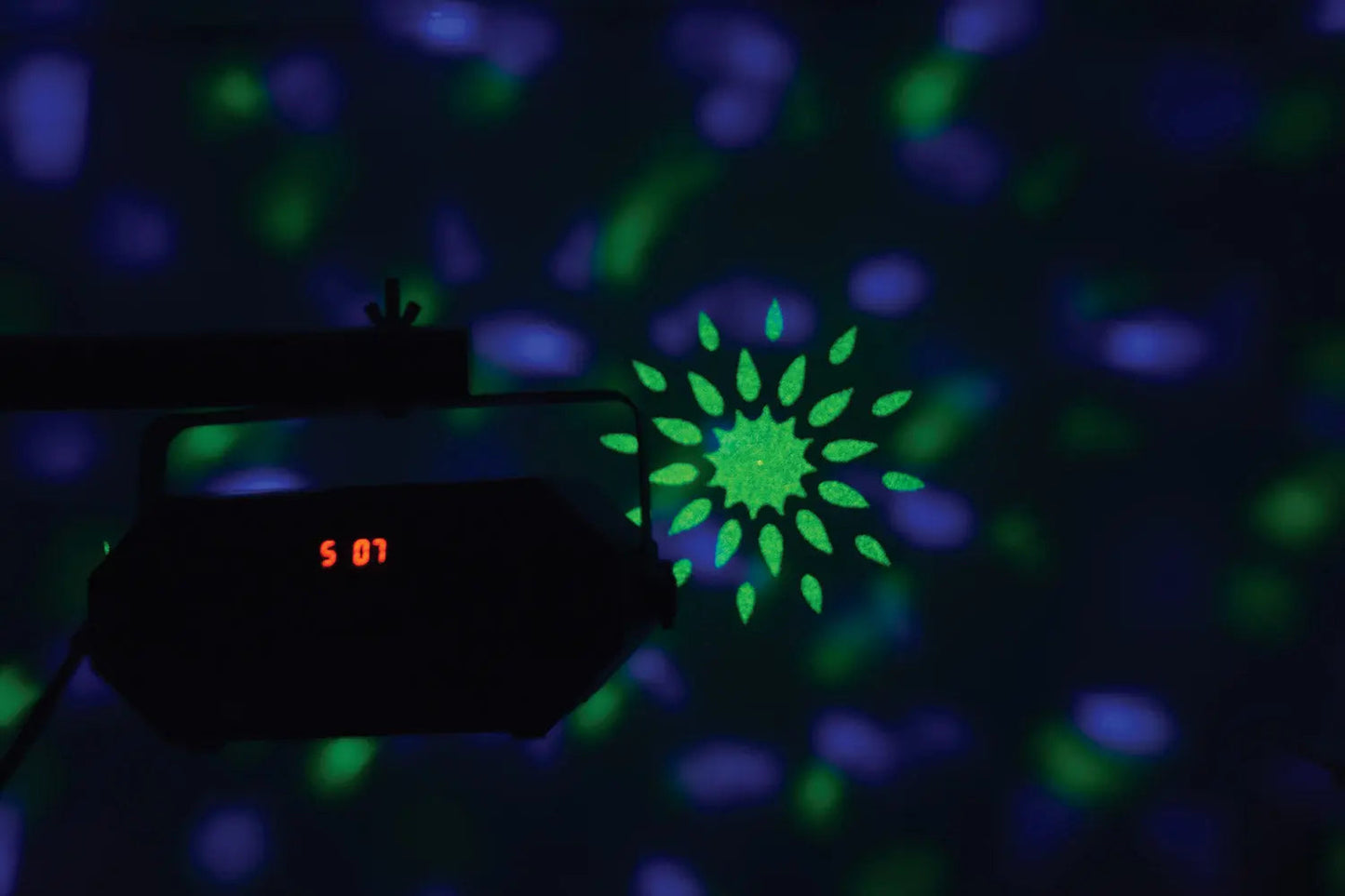 QTX Tetra LED Moonflower + Wave + Strobe/UV + Laser Effect